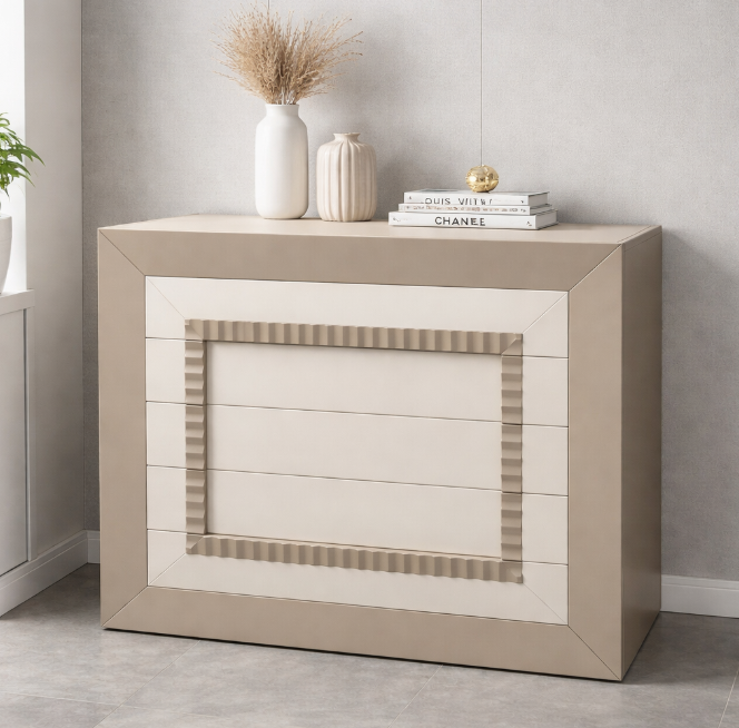 10115-221 Cómoda lacada 10115-221 Cómoda lacada